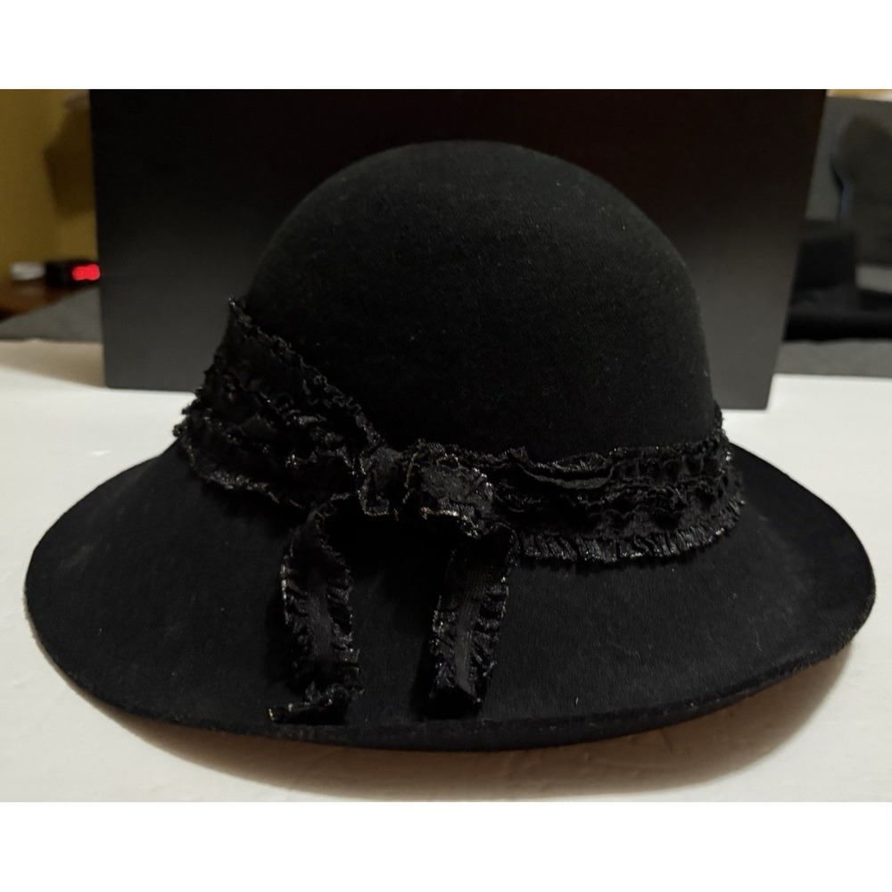 Vintage Style Black Wool Cloche Hat – Fine Millinery / August Accessories